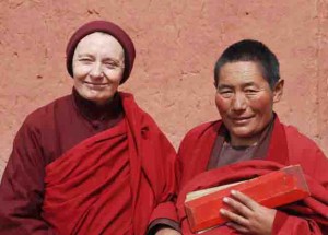 Jetsunma Tenzin Palmo with a Gebchak nun.